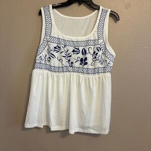 Shein Curve White Tank‎ Top With Blue Floral Print Women's Size 2X NEW